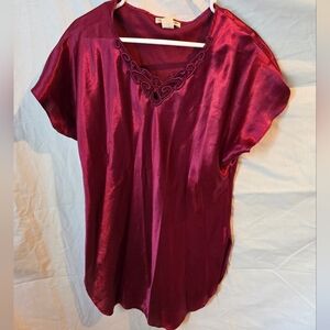 Vintage Dark Red Medium Ladies Night Gown. MADE IN THE USA